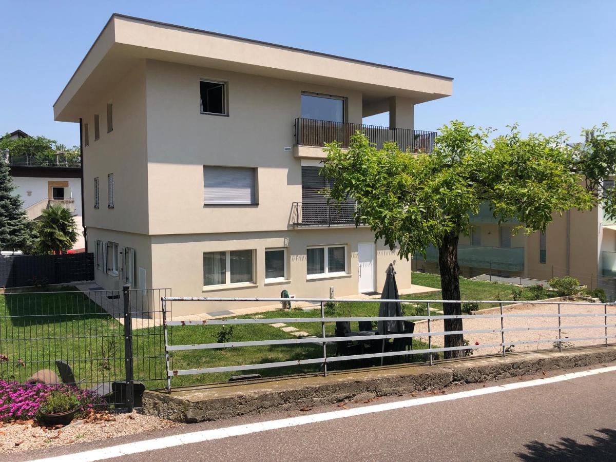 Rebecca Appartements Caldaro Exterior foto